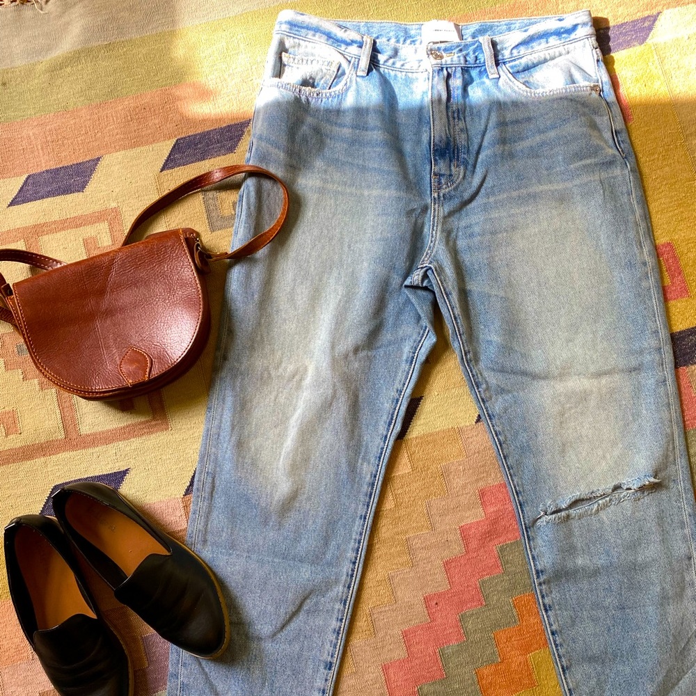 Current/Elliot Jean